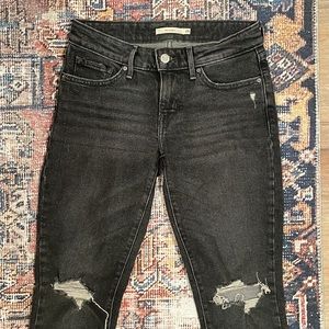 711 ripped skinny jeans